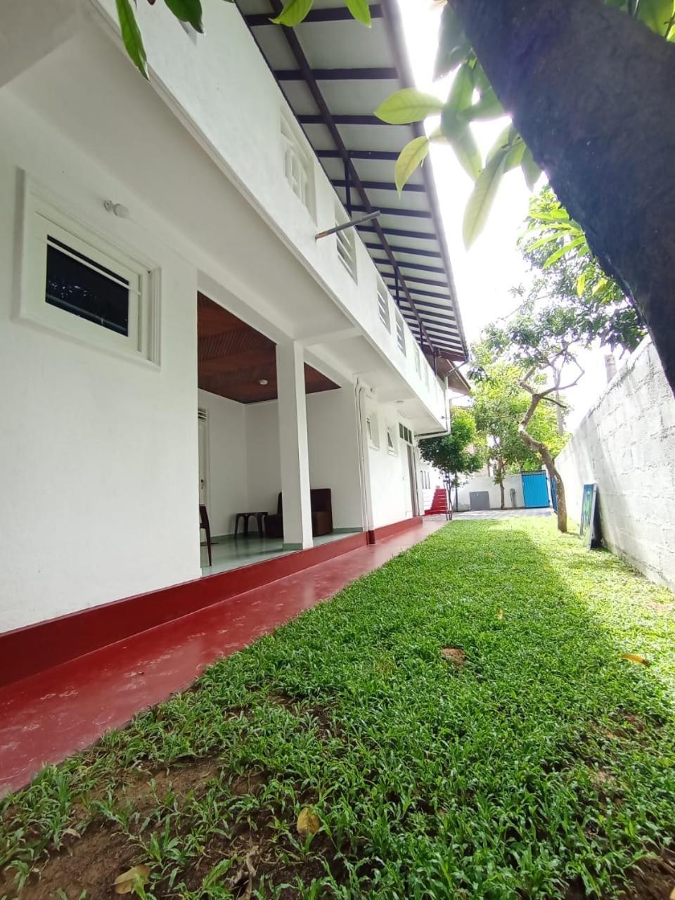 Sihara Rooms & Hostel Matara Exterior foto